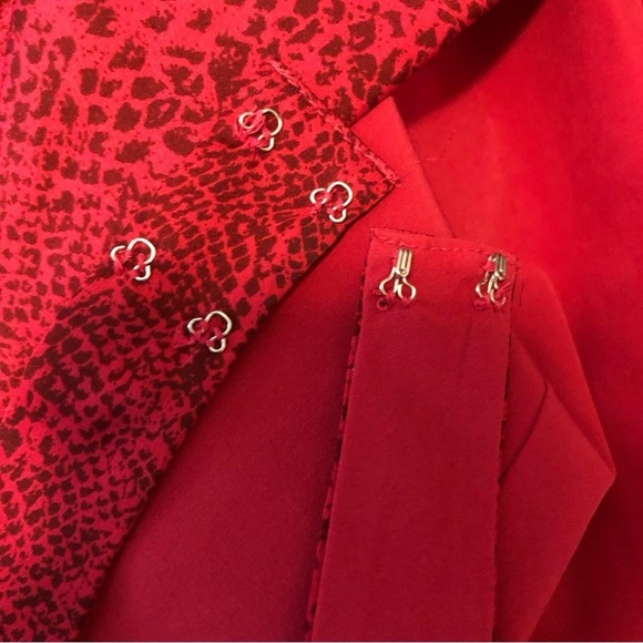 Red Halter Neck Women's Top 🔥 - Picture 9 of 10